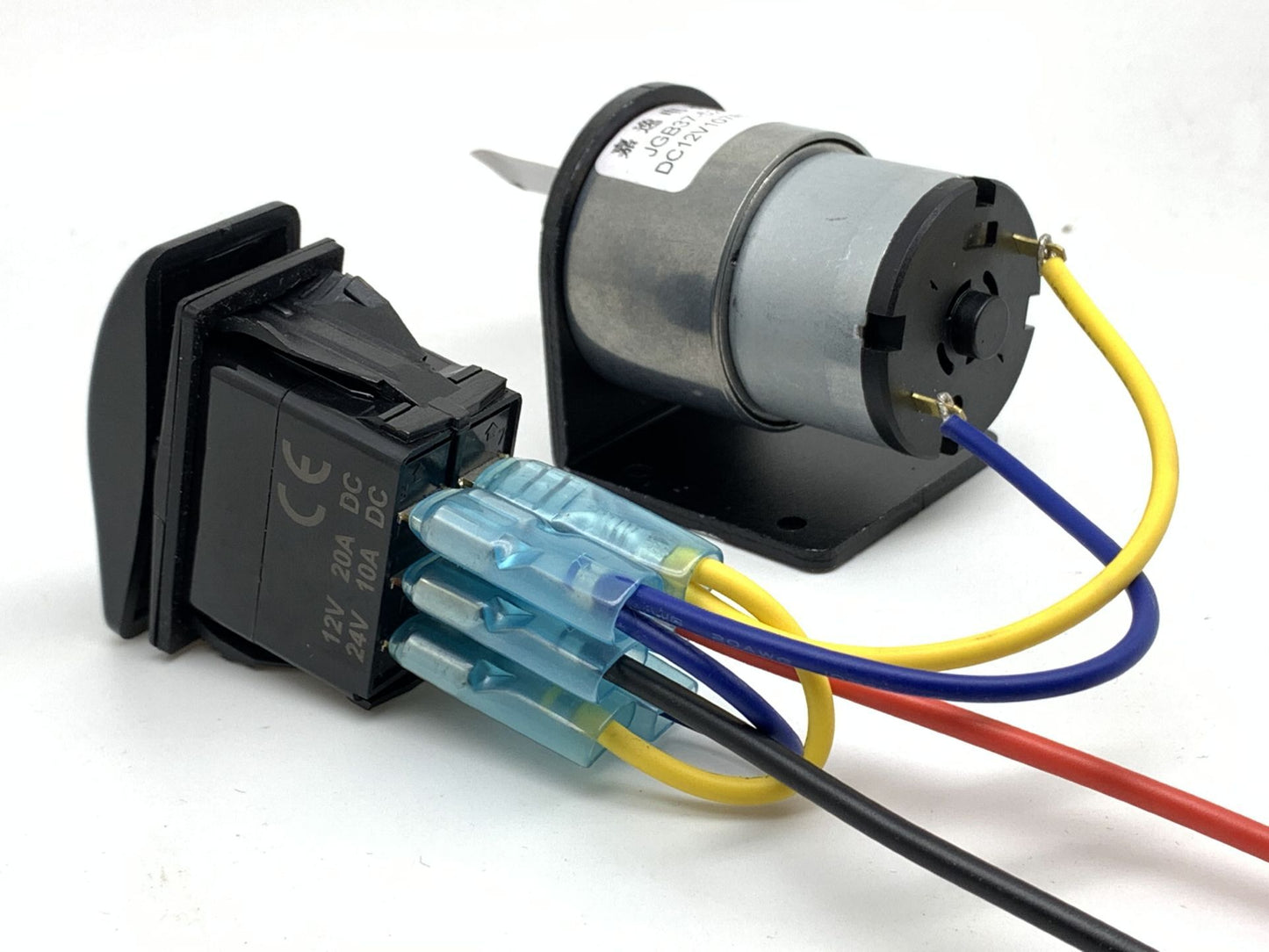 Rocker Switch 12 Volt 20A MOQ 50PCS wholes price ,contact us before order